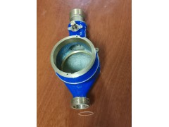 求购铜水表壳
