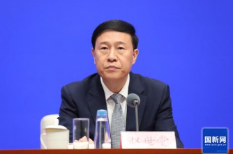 中央社会工作部：探索新模式解决群众关心的物业服务等问题